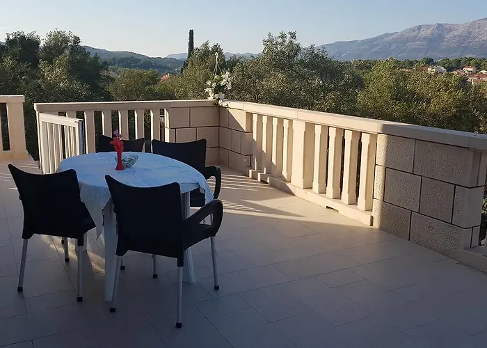 Toncic Διαμέρισμα Λομπάρδα