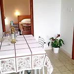 Toncic Apartment